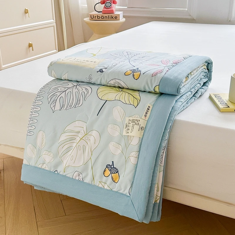 100% Cotton Inside and Outside Summer Quilt Lightweight Ultra Soft Thin Quilt Air Conditioning Quilts Pure Cotton Blanket Ins