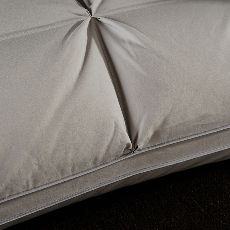 95% Goose Down Feather Pillow with Pure Cotton Shell 2pcs 3D Bread Pleated Bedroom Pillows 5-Star Hotel Low Mid High Pillows