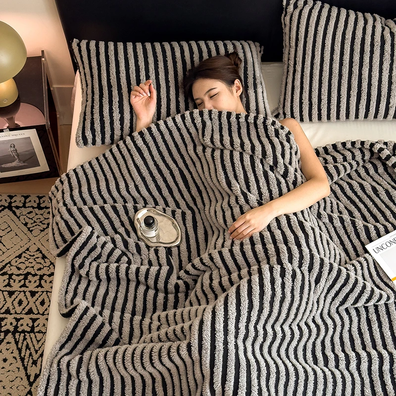 Cozy Fluffy Faux Fur Fleece Blanket Thick Warm Striped Winter Duvets Soft Plush Sofa Throw Blanket Bedroom Bedspread for Home